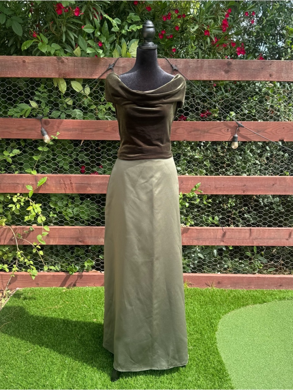 Wtoo Olive Green Maxi Skirt with Velvet Bodice